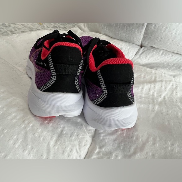 Saucony Kinvara 14: Women’s size 5:Orchid Violet - Picture 4 of 8